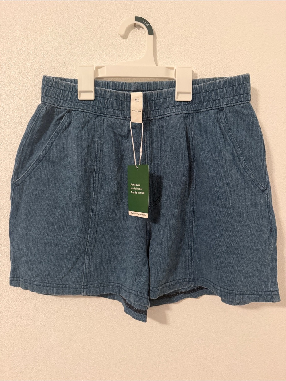 HALARA Denim-Blue High Waist Knit Shorts